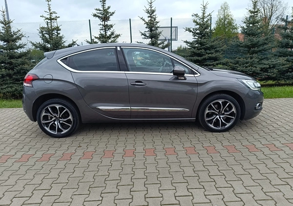 Citroen DS4 cena 54900 przebieg: 62000, rok produkcji 2017 z Szydłowiec małe 211